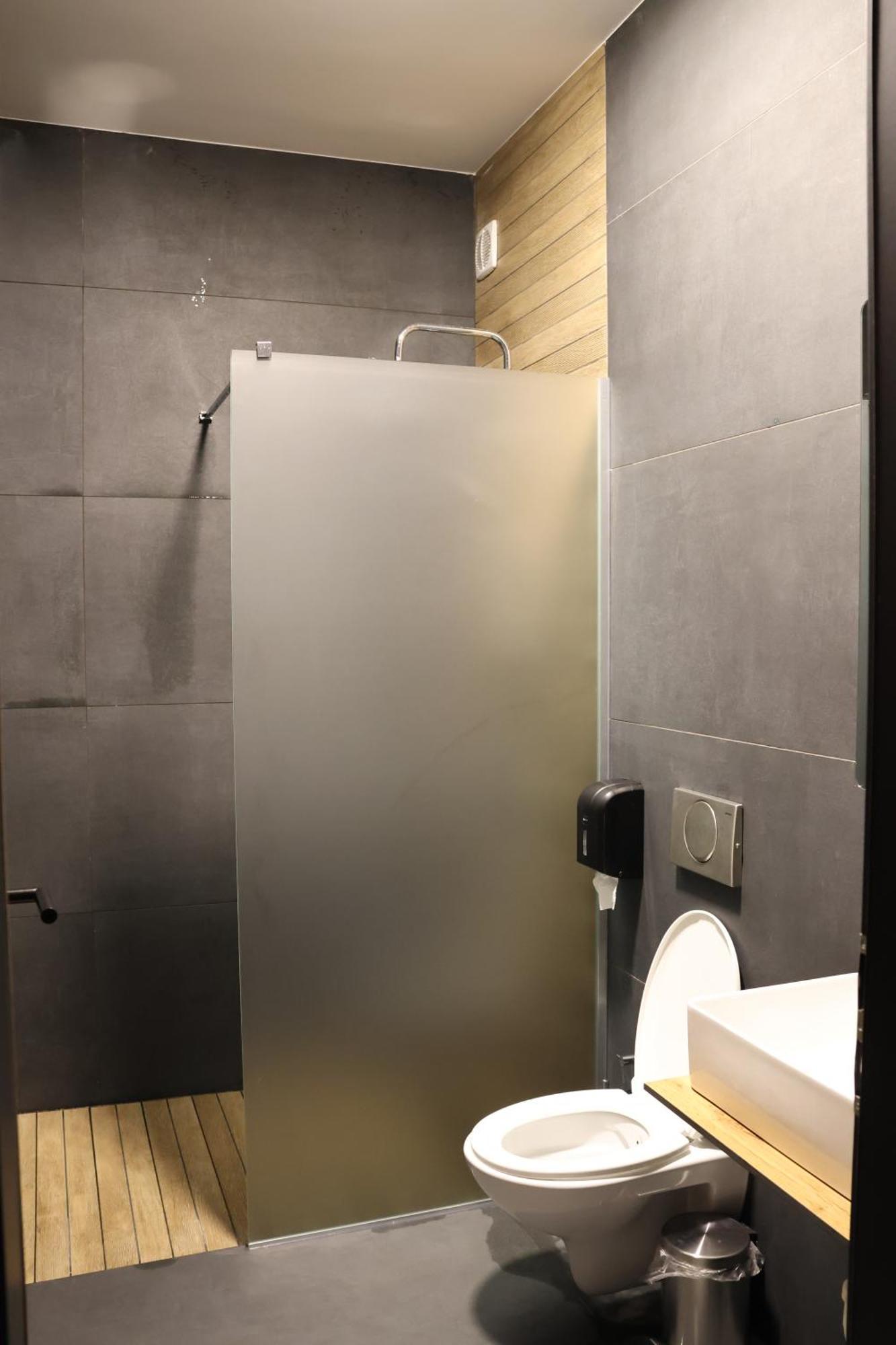 Prior Hotel Prizren Eksteriør billede