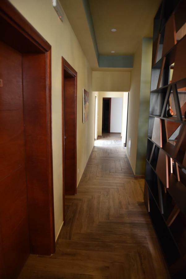Prior Hotel Prizren Eksteriør billede