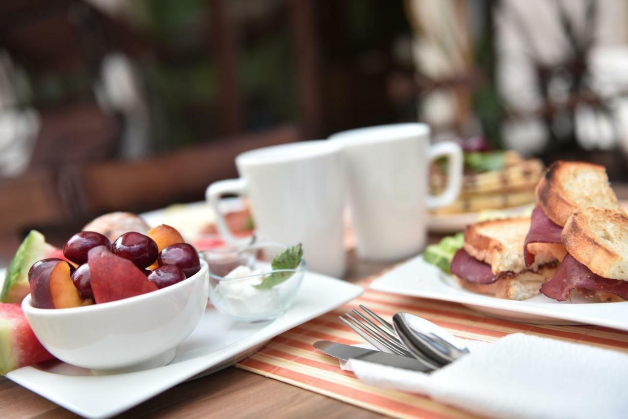 Prior Hotel Prizren Eksteriør billede